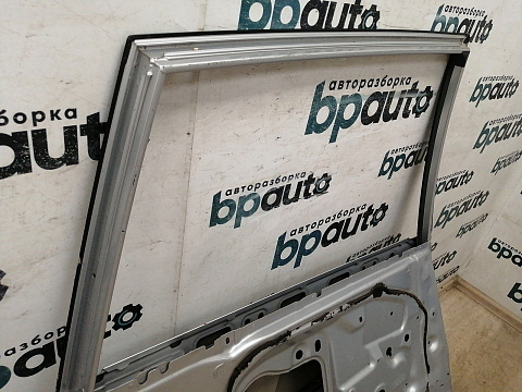 Фотография детали AA043319; Дверь задняя левая, под расширитель, не Long (67004-42100) для Toyota Rav4/БУ; Оригинал; Р3, Под восстановление; . Фото номер 14