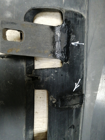 Фотография детали AA045370; Бампер передний; без паркт.; без омыват. (78710-09100) для SsangYong Kyron I рест. (2007-2014)/БУ; Оригинал; Р2, Удовлетворительное; . Фото номер 11