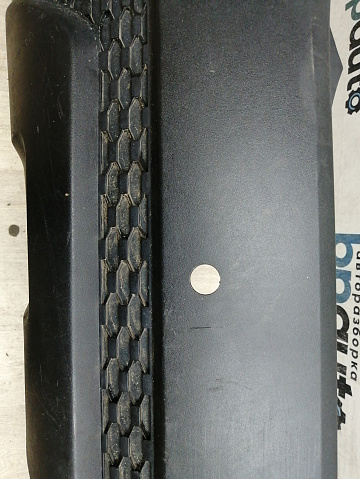 Фотография детали AA045526; Бампер задний; под паркт. (86611-2P000) для Kia Sorento II (2009- 2012)/БУ; Оригинал; Р1, Мелкий дефект; . Фото номер 8