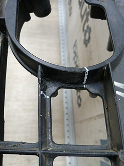 AA045627; Бампер передний; под паркт.; под омыват. (4G0 807 437) для Audi A6 C7/БУ; Оригинал; Р1, Мелкий дефект; 