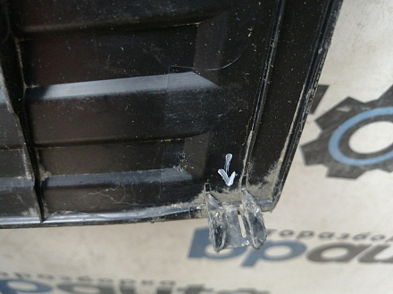 AA045212; Накладка заднего бампера, широкая (52162-60090 /50) для Toyota Land Cruiser Prado/БУ; Оригинал; Р2, Удовлетворительное;