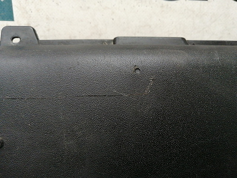 Фотография детали AA028846; Решетка переднего бампера (86561-1J000) для Hyundai I 20 (2009-2012)/БУ; Оригинал; Р1, Мелкий дефект; . Фото номер 6