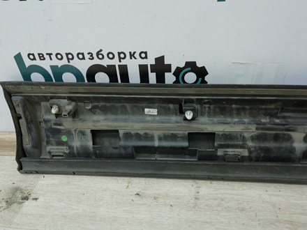 AA000822; Накладка передней левой двери, матовая (8U0 853 959 D) для Audi Q3 I (2011-2014)/БУ; Оригинал; Р1, Мелкий дефект; 
