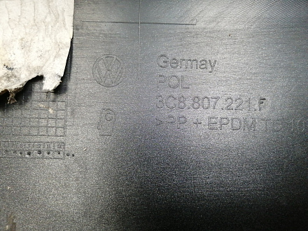 AA045885; Бампер передний; под паркт.; под омыват. (3C8807221F) для Volkswagen Passat CC рест. (2012-2017)/БУ; Оригинал; Р1, Мелкий дефект; 