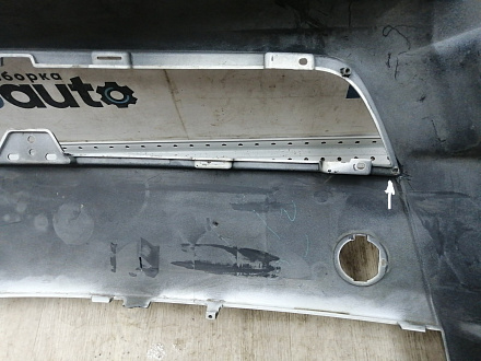 BA000253; Бампер передний, v1.5, v1.8, без отв. под расш.; без паркт.; без омыват. (6400B226229ZZ) для Mitsubishi Lancer/БУ; Оригинал; Р1, Мелкий дефект; 