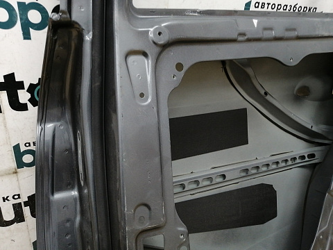 Фотография детали AA020324; Дверь задняя правая (A2927305201) для Mercedes-Benz GLE coupe - (W292) (2015-н.в.)/БУ; Оригинал; Р0, Хорошее; (992) Темно-серый. Фото номер 10