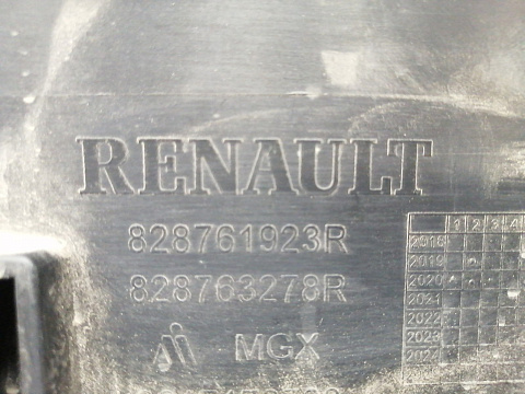 Фотография детали AA035524; Накладка на дверь задняя правая (828761923R) для Renault Arkana (2019-н.в.)/БУ; Оригинал; Р1, Мелкий дефект; . Фото номер 10