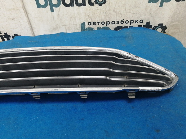 Решетка радиатора Форд Fiesta VI Hatchback рест. 2013-2019, б/у, фото 7