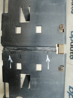 AA045641; Бампер передний; под паркт.; под омыват. (4G8 807 437) для Audi A7 I Sportback (2010-2014)/БУ; Оригинал; Р1, Мелкий дефект; 