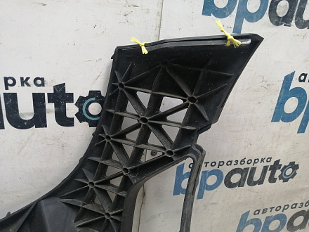 AA045503; Кронштейн, каркас переднего бампера правый (A2048850865) для Mercedes-Benz C-klasse III (W204) (2006-2011)/БУ; Оригинал; Р0, Хорошее; 