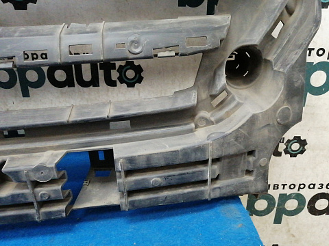 Фотография детали AA032224; Каркас решетки радиатора (GV44-8A164-A) для Ford Kuga II рест. (2016-2019)/БУ; Оригинал; Р1, Мелкий дефект; . Фото номер 3