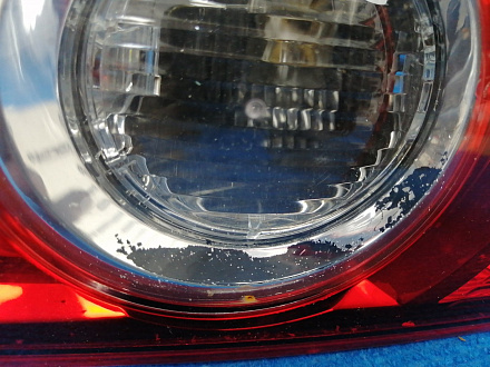 AA014284; Фонарь в крышку багажника правый (26550-JD800) для Nissan Qashqai/БУ; Оригинал; Р1, Мелкий дефект; 
