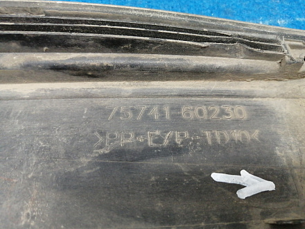 AA031990; Накладка на дверь задняя правая, молдинг (75741-60230) для Lexus GX460/БУ; Оригинал; Р1, Мелкий дефект; 