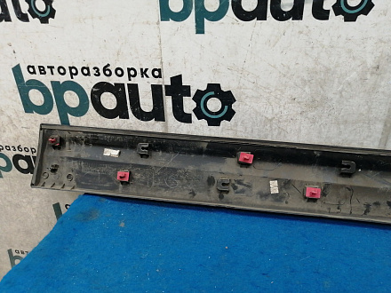 AA035386; Накладка на дверь передняя левая (87723-2P000) для Kia Sorento/БУ; Оригинал; Р1, Мелкий дефект; 