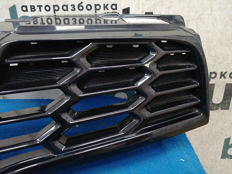 Фотография детали AA033313; Решетка радиатора (62310-BR00A) для Nissan Qashqai I рест. (2010-2013)/БУ; Оригинал; Р1, Мелкий дефект; . Фото номер 2