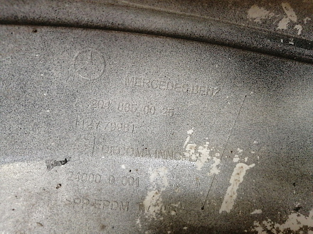 AA040565; Бампер передний; под паркт.; под омыват. (A2048850025) для Mercedes-Benz C-klasse III (W204) (2006-2011)/БУ; Оригинал; Р1, Мелкий дефект; 