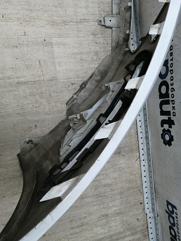 Фотография детали AA046124; Бампер передний; под паркт.; без омыват. (BS71-17757-A) для Ford Mondeo/БУ; Оригинал; Р1, Мелкий дефект; . Фото номер 10