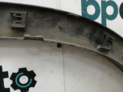 Фотография детали AA029704; Накладка переднего правого крыла (KD53-51W21) для Mazda CX-5/БУ; Оригинал; Р1, Мелкий дефект; . Фото номер 14