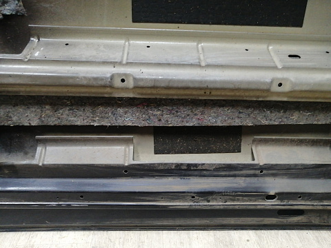 Фотография детали AA045479; Дверь сдвижная левая (7H0843107) для Volkswagen/БУ; Оригинал; Р2, Удовлетворительное; . Фото номер 26