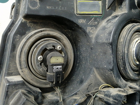 Фотография детали AA029247; Фара галоген правая (22751278) для Chevrolet Tahoe III (2006-2014)/БУ; Оригинал; Р2, Удовлетворительное; . Фото номер 21