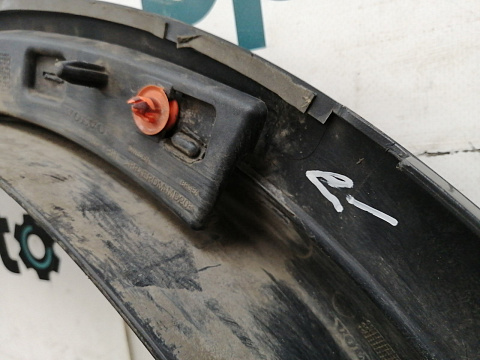 Фотография детали AA036153; Накладка на крыло задняя правая, расширитель (30695490) для Volvo XC90/БУ; Оригинал; Р1, Мелкий дефект; . Фото номер 5