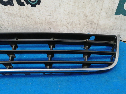 AA026935; Решетка переднего бампера (3C0853677) для Volkswagen Passat/БУ; Оригинал; Р0, Хорошее; 