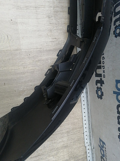 AA045977; Бампер передний; без паркт.; под омыват. (5K0807221) для Volkswagen Golf/БУ; Оригинал; Р1, Мелкий дефект; 