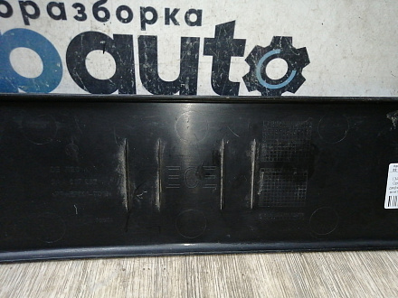 AA045184; Площадка под номер (3AA807287) для Volkswagen Passat/БУ; Оригинал; Р1, Мелкий дефект; 