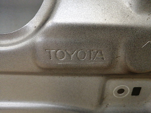 Фотография детали AA043346; Дверь передняя левая (67002-42120) для Toyota Rav4/БУ; Оригинал; Р3, Под восстановление; . Фото номер 22