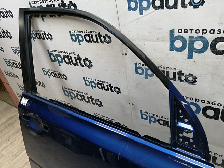 AA044932; Дверь передняя правая (H0100-JG0MM) для Nissan X-Trail T31/БУ; Оригинал; Р1, Мелкий дефект; 