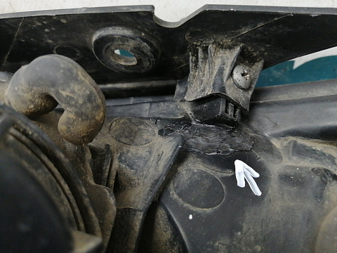 Фотография детали AA024315; Фара галоген правая (92102-2B011) для Hyundai Santa Fe/БУ; Оригинал; Р1, Мелкий дефект; . Фото номер 10