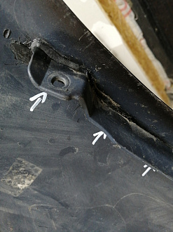 AA045518; Бампер передний; под паркт.; под омыват. (4L0 807 437 H) для Audi Q7 I рест. (2010-2015)/БУ; Оригинал; Р1, Мелкий дефект; 