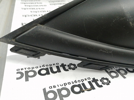 AA045552; Накладка ПТФ левая (6400G481) для Mitsubishi Outlander/БУ; Оригинал; Р1, Мелкий дефект; 