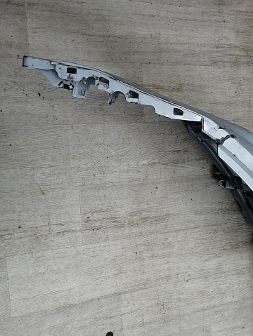 Фотография детали AA045933; Бампер передний, S-Line; под омыват. (8U0807437AS) для Audi Q3 I рест. (2014-2018)/БУ; Оригинал; Р2, Удовлетворительное; . Фото номер 21