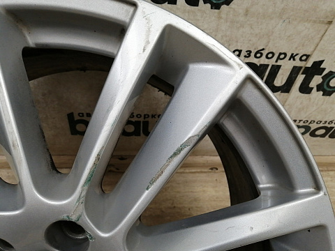 Фотография детали AA033558; Диск литой, 19x8.5J, 5x108, ET45 (HK83-1007-DA) для Jaguar F-Pace I (2016-2020)/БУ; Оригинал; Р1, Мелкий дефект; . Фото номер 2