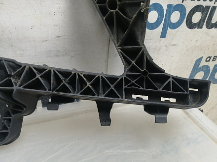 AA045501; Кронштейн, каркас переднего бампера левый (A2048850765) для Mercedes-Benz C-klasse III (W204) (2006-2011)/БУ; Оригинал; Р0, Хорошее; 