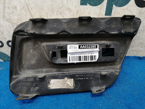 Фотография детали AA032365; Накладка заднего бампера правая (850761319R) для Renault Sandero Stepway/БУ; Оригинал; Р1, Мелкий дефект; . Фото номер 3