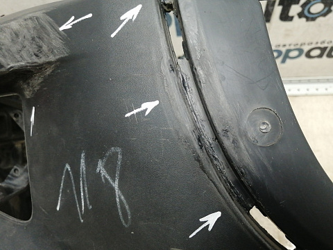 Фотография детали AA045734; Бампер передний; без паркт.; без омыват. (2E0807103) для Volkswagen Crafter (2006-2016)/БУ; Оригинал; Р1, Мелкий дефект; . Фото номер 8