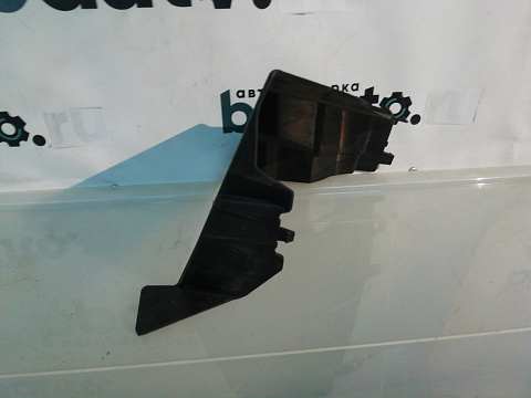 Фотография детали AA023537; Направляющая воздушного потока, дефлектор радиатора правый (214682408R) для Nissan Terrano III (D10) (2014-н.в.)/Нов с деф; Оригинал; Р0, Хорошее; . Фото номер 2