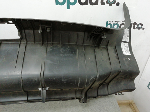 Фотография детали AA003571; Накладка задней панели внутренняя, пластик (BBP26889X) для Mazda 3 BL/БУ; Оригинал; Р0, Хорошее; . Фото номер 7