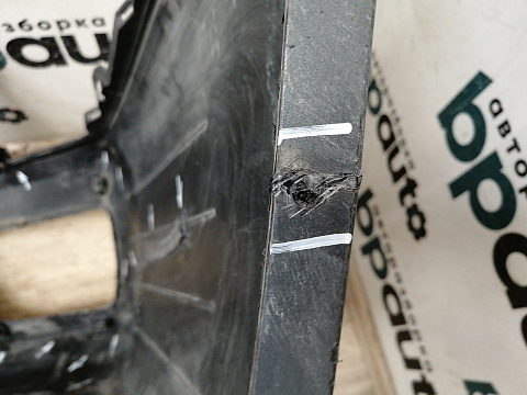 Фотография детали AA040756; Бампер задний; под паркт. (86611-2J700) для Kia Mohave I рест. (2016- 2019)/БУ; Оригинал; Р2, Удовлетворительное; . Фото номер 16