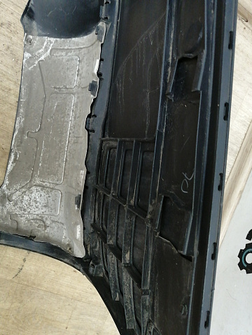 Фотография детали AA043889; Бампер задний; под паркт. (1K5807421 B) для Volkswagen Jetta V (2005- 2010)/БУ; Оригинал; Р1, Мелкий дефект; . Фото номер 14