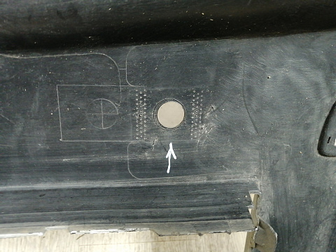 Фотография детали AA044459; Бампер передний; под паркт.; под омыват. (20845711) для Cadillac SRX/БУ; Оригинал; Р1, Мелкий дефект; . Фото номер 28