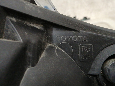 Фотография детали AA037192; Фара светодиодная левая (81185-42840) для Toyota Rav4 50 (2019 -н.в.)/БУ; Оригинал; Р1, Мелкий дефект; . Фото номер 25