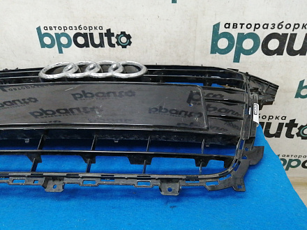 AA026430; Решётка радиатора (8K0 853 651 E) для Audi A4 B8/БУ; Оригинал; Р1, Мелкий дефект; 