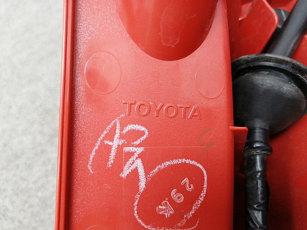 AA011395; Фонарь в крыло левый (81561-02730) для Toyota Auris II (2013 — 2015)/БУ; Оригинал; Р0, Хорошее; 