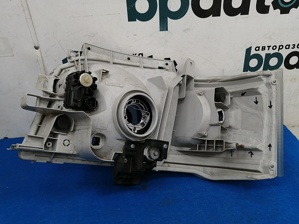 Фара галоген правая Тойота Hiace H 200 2005-2010, б/у, фото 4