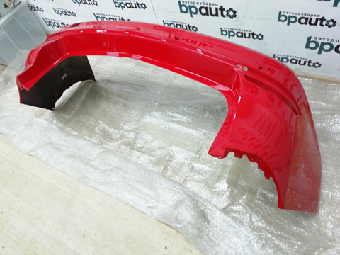 Фотография детали AA009587; Бампер задний, под хром молдинг; под паркт. (13368934) для Opel Astra J рест. Wagon (2012 - 2015)/БУ; Оригинал; Р0, Хорошее; (GBH, 63U) Красный. Фото номер 7