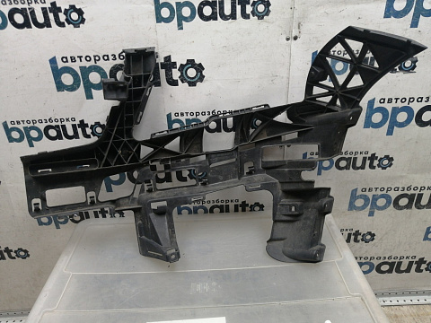 Фотография детали AA045491; Кронштейн, каркас переднего бампера правй (A2048852065) для Mercedes-Benz GLK-klasse I (X204) (2008-2012)/БУ; Оригинал; Р1, Мелкий дефект; . Фото номер 9