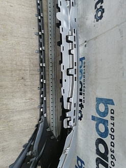 BA000225; Бампер передний; под паркт.; под омыват. (5G0807221) для Volkswagen Golf/БУ; Оригинал; Р1, Мелкий дефект; 